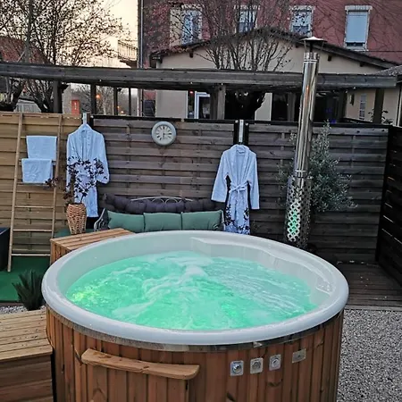 Hotel Du Chateau 2*
