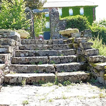 Du Chateau