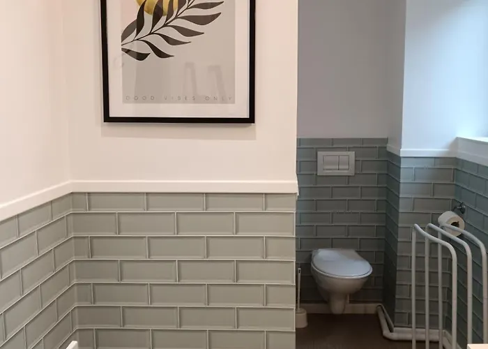 Du Château Hotel 2*